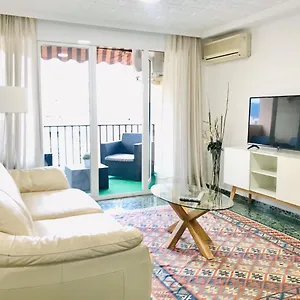 https://gleaming-apartment-in-city-center-with-terrace.hotelsinnerja.org